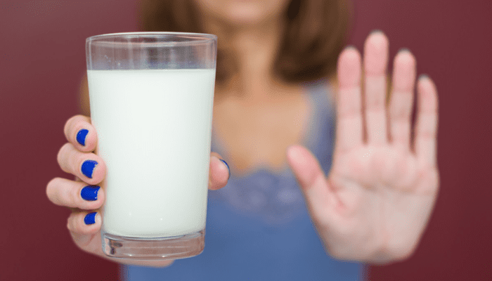  ಹಾಲು ಕುಡಿದ್ರೆ ಈ ಸಮಸ್ಯೆ ಬರುತ್ತೆ? – ಯಾರೆಲ್ಲಾ ಹಾಲು ಕುಡಿಯಬಾರದು?