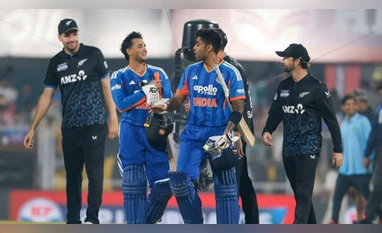 ವೈಜಾಗ್ ನಲ್ಲಿ ಸೇಡಿನ ಸಮರ – ವೈಟ್ ವಾಶ್ ಮಾಡಿದ್ರಷ್ಟೇ ಸಮಾಧಾನ!ಪ್ಲೇಯಿಂಗ್ 11ನಲ್ಲಿ ಯಾರೆಲ್ಲಾ ಡ್ರಾಪ್?