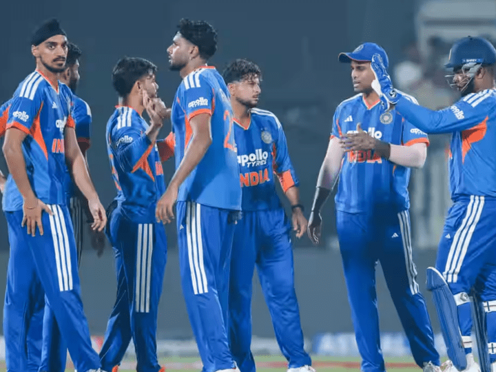 ಬ್ಯಾಟರ್ಸ್ ಇಲ್ಲದೇ ಸೋತ ಭಾರತ – ವಿಶ್ವಕಪ್ ಹೊತ್ತಲ್ಲಿ ಪ್ರಯೋಗ ಯಾಕೆ?ಗೆಲ್ಲೋ ಟೀಂ ಟ್ರ್ಯಾಕ್ ತಪ್ಪಿಸಿದ್ರಾ?