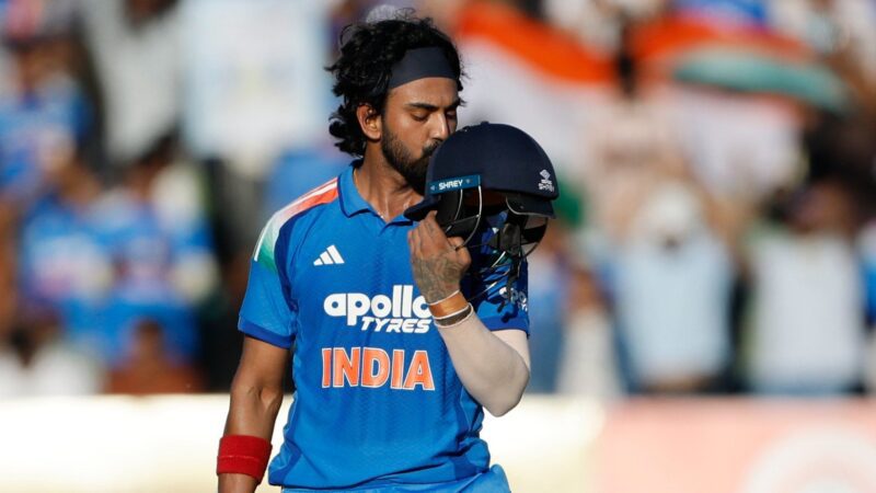 ಟೀಕೆಗಳನ್ನೇ ಮೆಟ್ಟಿ ಬೆಳೆದ KL – ಅವಮಾನಿಸಿದವರಿಂದಲೇ ಈಗ ಸನ್ಮಾನರಾಹುಲ್ ಕಲ್ಲು ಮುಳ್ಳಿನ ಹಾದಿ ಹೇಗಿದೆ?