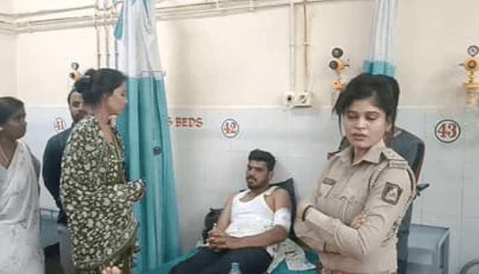 ವರನಿಗೆ ಚಾಕು ಚುಚ್ಚಿದ ಪ್ರಿಯಕರ! – ನನ್ನನ್ನೇ ಮದುವೆಯಾಗು ಎಂದು ಆಸ್ಪತ್ರೆಗೆ ಬಂದ ವಧು!