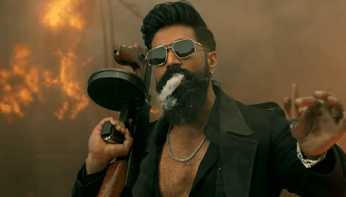 ಯಶ್‌ ʼಟಾಕ್ಸಿಕ್‌ʼಗೆ ಕಾನೂನು ಸಂಕಷ್ಟ! – ಟೀಸರ್‌ ಟೀಕೆ ಮಾಡಿದವರಿಗೆ ನಿರ್ದೇಶಕಿ ತಿರುಗೇಟು  