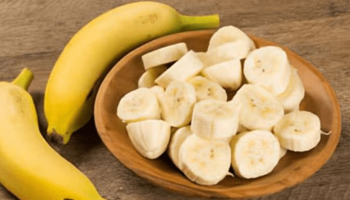 ನೀವು ಬಾಳೆಹಣ್ಣು ಸೇವಿಸುತ್ತೀರಾ? – ಹಣ್ಣು ತಿನ್ನೋ ಮುನ್ನ ಈ ವಿಚಾರ ತಿಳಿದುಕೊಳ್ಳಿ!