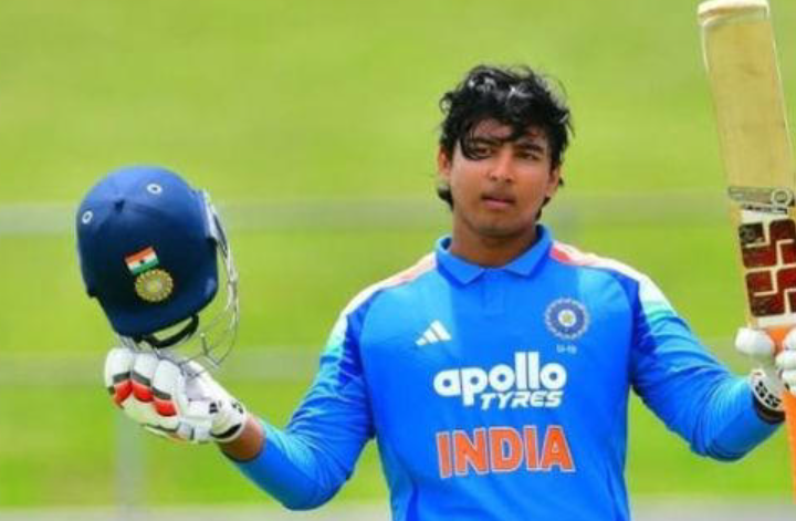 ಅಂಡರ್-19 ವಿಶ್ವಕಪ್​ನಲ್ಲಿ ವೈಭವ್ ಆರ್ಭಟ –  308  ಸ್ಟ್ರೈಕ್ ರೇಟ್..  24 ಎಸೆತಗಳಲ್ಲಿ ಅರ್ಧಶತಕ