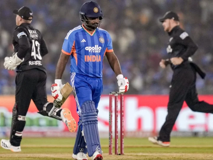 ಸೂರ್ಯ ಉದಯ.. ಸಂಜೆಯತ್ತ ಸ್ಯಾಮ್ಸನ್ – 3 ಪಂದ್ಯ.. 16 ರನ್.. ಸಂಜುಗೆ ಏನಾಯ್ತು?