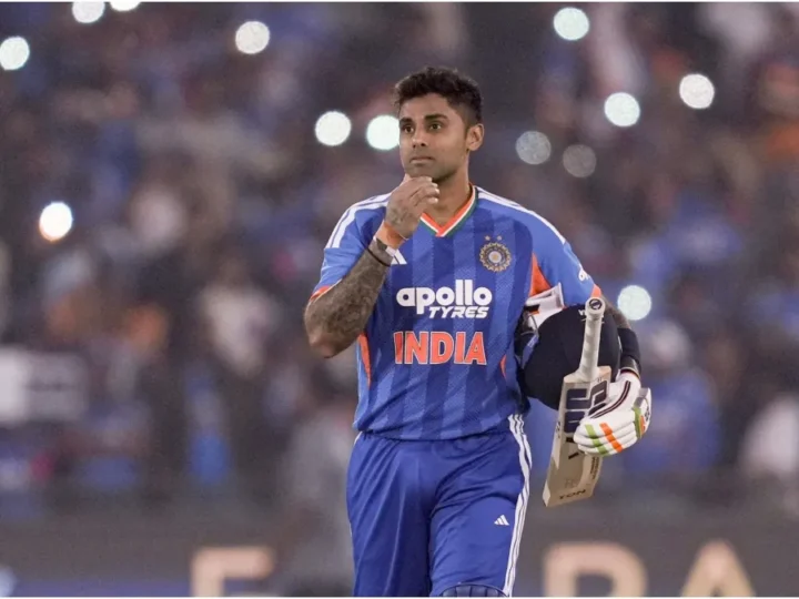 ಪಥ ಬದಲಿಸಿದ ಸೂರ್ಯ – ಒಂದೇ ಪಂದ್ಯಕ್ಕೆ ಸೀಮಿತವಾಗುತ್ತಾ?ಕನ್ಸಿಸ್ಟೆನ್ಸಿ ಇಲ್ಲದಿದ್ರೆ SKY ಕಣ್ಮರೆ!