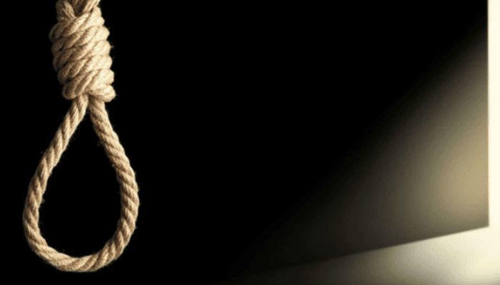 ಜ್ಯೋತಿಷಿ ಅಲ್ಪಾಯುಷ್ಯ ಎಂದಿದ್ದಕ್ಕೆ ಮನನೊಂದು ಪ್ರಾಣ ಬಿಟ್ಟ ಯುವತಿ!  