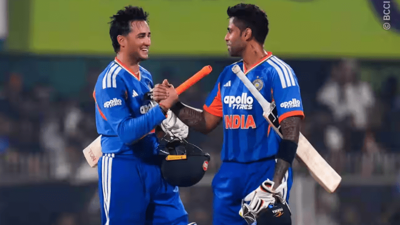 ಬ್ಯಾಟಿಂಗ್ ಉಗ್ರರೂಪಿ ಅಭಿಷೇಕ್ ಶರ್ಮಾ – ವಿಶ್ವಕಪ್ ನಲ್ಲೂ ಪವರ್ ಪ್ಲೇ ಸ್ಟ್ರೋಕ್50+ ರನ್ಸ್.. ಹೇಗಿದೆ ಸ್ಟ್ರೈಕ್ ರೇಟ್?