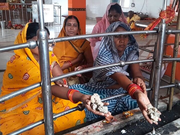 ಈ ದೇವಸ್ಥಾನಕ್ಕೆ ಬೇಡ ಹೂವು, ಹಣ್ಣು ಕಾಯಿ – ಕಲ್ಲುಗಳೇ ದೇವರಿಗೆ ನೈವೇದ್ಯ