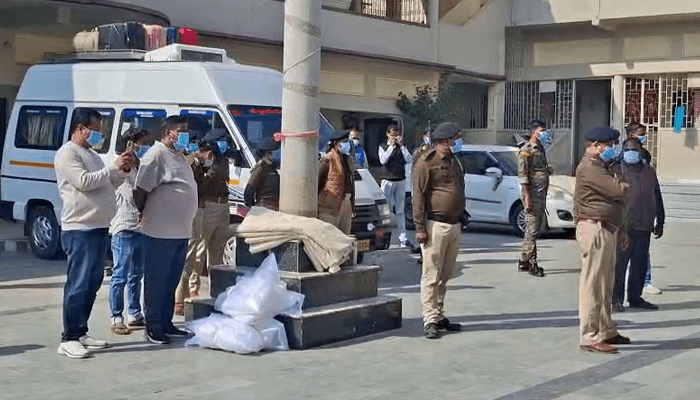 ಫ್ರೀ ಫೈರ್ ಗೇಮ್‌ಗೆ ಅಡಿಕ್ಟ್ ಆಗಿದ್ದ ಬಾಲಕನ ಹತ್ಯೆ – ಕೊಂದ ಪಾಪ ಪರಿಹಾರಕ್ಕೆ ಆತ್ಮಹತ್ಯೆ ಮಾಡಿಕೊಂಡ ಕುಟುಂಬ!