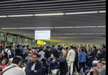 11 ಗಂಟೆ ಆಕಾಶದಲ್ಲೇ ಸುತ್ತಾಟ – ಲ್ಯಾಂಡ್ ಆಗದೆ ವಾಪಸ್ ಆದ  ಬೆಂಗಳೂರಿನಿಂದ ನೇಪಾಳಕ್ಕೆ ಹೋದ ವಿಮಾನ