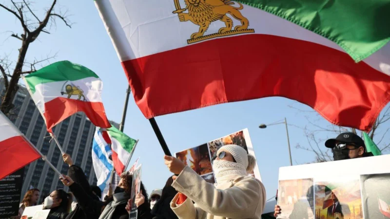 ಇರಾನ್‌ ಮೇಲೆ ಅಮೆರಿಕ ಯುದ್ಧ ಸಾಧ್ಯತೆ –  ತನ್ನ ನಾಗರಿಕರಿಗೆ ಇರಾನ್ ಬಿಟ್ಟು ಬನ್ನಿ ಎಂದ ಭಾರತ