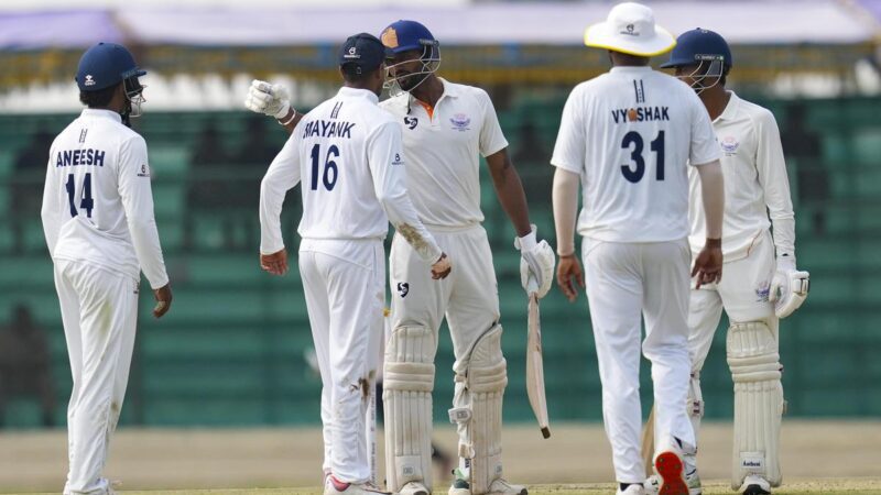 293 ರನ್‌ಗೆ  ಪಡಿಕ್ಕಲ್ ಪಡೆ ಆಲೌಟ್ –  ಫೈನಲ್ ಗೆಲ್ಲೋ  ಕರ್ನಾಟಕದ  ಕನಸು ಭಗ್ನ