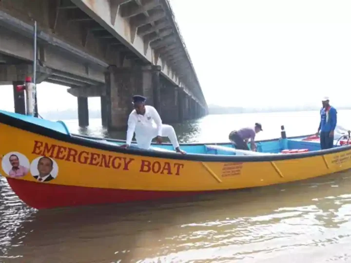 ಮೀನುಗಾರರ ರಕ್ಷಣೆಗೆ ಬಂತು ಬೋಟ್ ಆ್ಯಂಬುಲೆನ್ಸ್ –  ನೀರಿನಲ್ಲೇ ವೇಗವಾಗಿ ಬರಲಿದೆ ಸೀ ಆಂಬ್ಯುಲೆನ್ಸ್