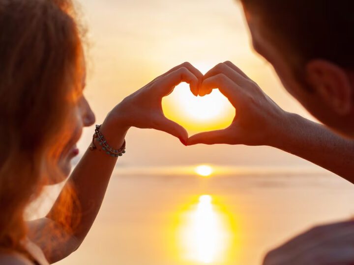 ಮದುವೆಯಾದ್ರೂ ಇನ್‌ಸ್ಟಾಗ್ರಾಂನಲ್ಲಿ ಬೇರೆಯವರ ಜೊತೆ ಲವ್ – ಗಂಡನನ್ನ ಬಿಟ್ಟು ಹೆಂಡತಿಗೆ ಬಿಗ್ ಶಾಕ್