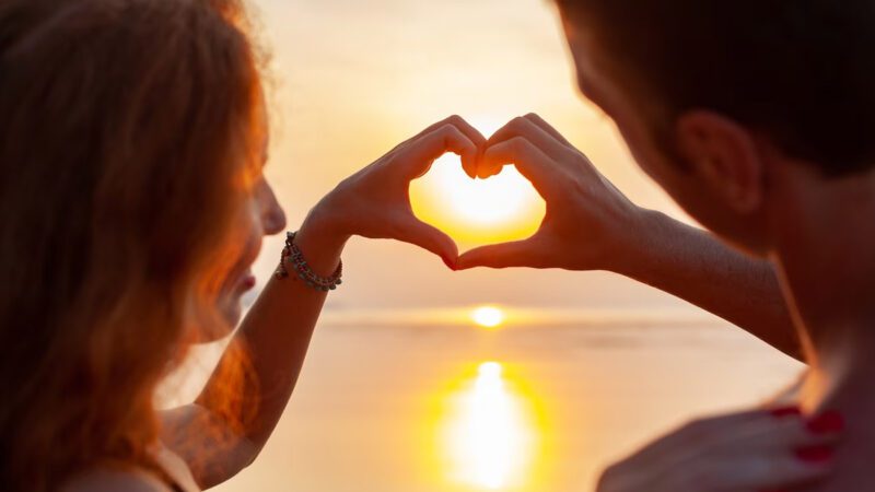 ಮದುವೆಯಾದ್ರೂ ಇನ್‌ಸ್ಟಾಗ್ರಾಂನಲ್ಲಿ ಬೇರೆಯವರ ಜೊತೆ ಲವ್ – ಗಂಡನನ್ನ ಬಿಟ್ಟು ಹೆಂಡತಿಗೆ ಬಿಗ್ ಶಾಕ್