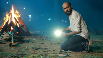 ರಕ್ಕಸಪುರದೋಳ್‌ ಸಿನಿಮಾಕ್ಕೆ ಪ್ರೇಕ್ಷಕರು ಪಿಧಾ – ಪೊಲೀಸ್ ಪಾತ್ರದಲ್ಲಿ ಮಿಂಚಿದ ರಾಜ್. ಬಿ ಶೆಟ್ಟಿ