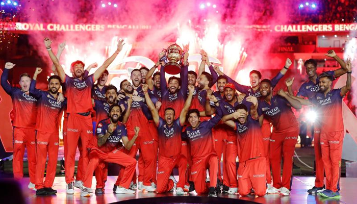 RCBಗೆ ಟಾಪ್ 4 ಬೆಂಕಿ ಬ್ಯಾಟರ್ಸ್.. ಸಾಲ್ಟ್ & ಕೊಹ್ಲಿ ಅಡ್ವಾಂಟೇಜ್ ಏನು? – ಪವರ್ ಪ್ಲೇ ಗೇಮ್ ಡಿಸೈಡರ್ ಯಾರು?