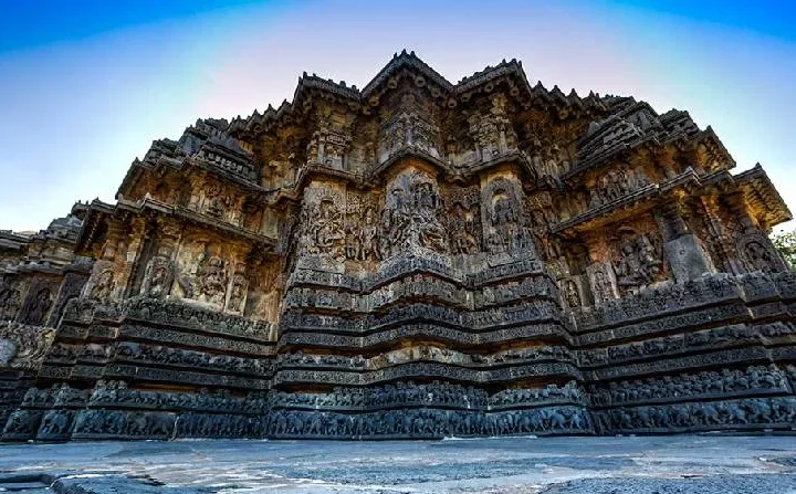 ನೀವು ಭೇಟಿ ನೀಡಲೇ ಬೇಕಾದ ಕರ್ನಾಟಕದ  5 ಬೆಸ್ಟ್ ಪ್ರವಾಸಿ ತಾಣಗಳು ಇಲ್ಲಿವೆ!