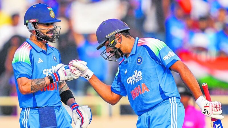 ಫಸ್ಟ್ ಮ್ಯಾಚಲ್ಲೇ RO-KO ಸುನಾಮಿ – BCCIಗೆ ಬಿಗ್ ಮೆಸೇಜ್ ಕೊಟ್ರಾ?ದಿಗ್ಗಜರ ವಿಶ್ವಕಪ್ ದಾರಿಗಿಲ್ಲ ವಿಘ್ನ  