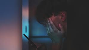 ಪರೀಕ್ಷೆಯಿದೆ ಟಿವಿ ನೋಡಬೇಡ ಎಂದ ಪೋಷಕರು – 9ನೇ ಕ್ಲಾಸ್ ವಿದ್ಯಾರ್ಥಿ ನೇಣಿಗೆ ಶರಣು..!