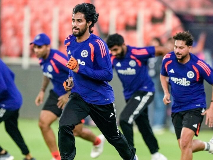 ಸಂಜು-ಅಭಿ ಜೊತೆಯಾಟವೇ ಪ್ಲಸ್ – ವರುಣ್ ಬದಲು ಕುಲ್ದೀಪ್ ಗೆ ಚಾನ್ಸ್?ಬ್ರಿಟಿಷರ ಬೇಟೆಗೆ ಪ್ಲೇಯಿಂಗ್ 11 ರೆಡಿ!