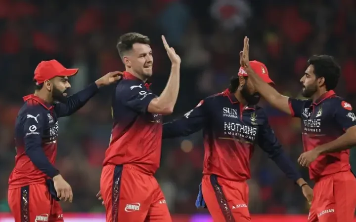 RCBಗೆ ಬ್ಯಾಕ್ ಟು ಬ್ಯಾಕ್ LUCK – ಅದೇ ಟೀಂ.. ಅದೇ ಕಿಚ್ಚು.. ಮತ್ತೆ ಕಪ್?ಟ್ರೋಫಿ ಡಿಫೆನ್ಸ್ ಗೆ ಇಲ್ಲಿದೆ 5 ಕಾರಣ!