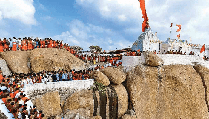 ಅಂಜನಾದ್ರಿಯ ಬೆಟ್ಟ ಹತ್ತಲು ಪ್ಲ್ಯಾನ್‌ ಮಾಡಿದ್ದೀರಾ? – ಈ ಸಮಯದಲ್ಲಿ ಭಕ್ತರಿಗೆ ಬೆಟ್ಟಕ್ಕೆ ನೋ ಎಂಟ್ರಿ!