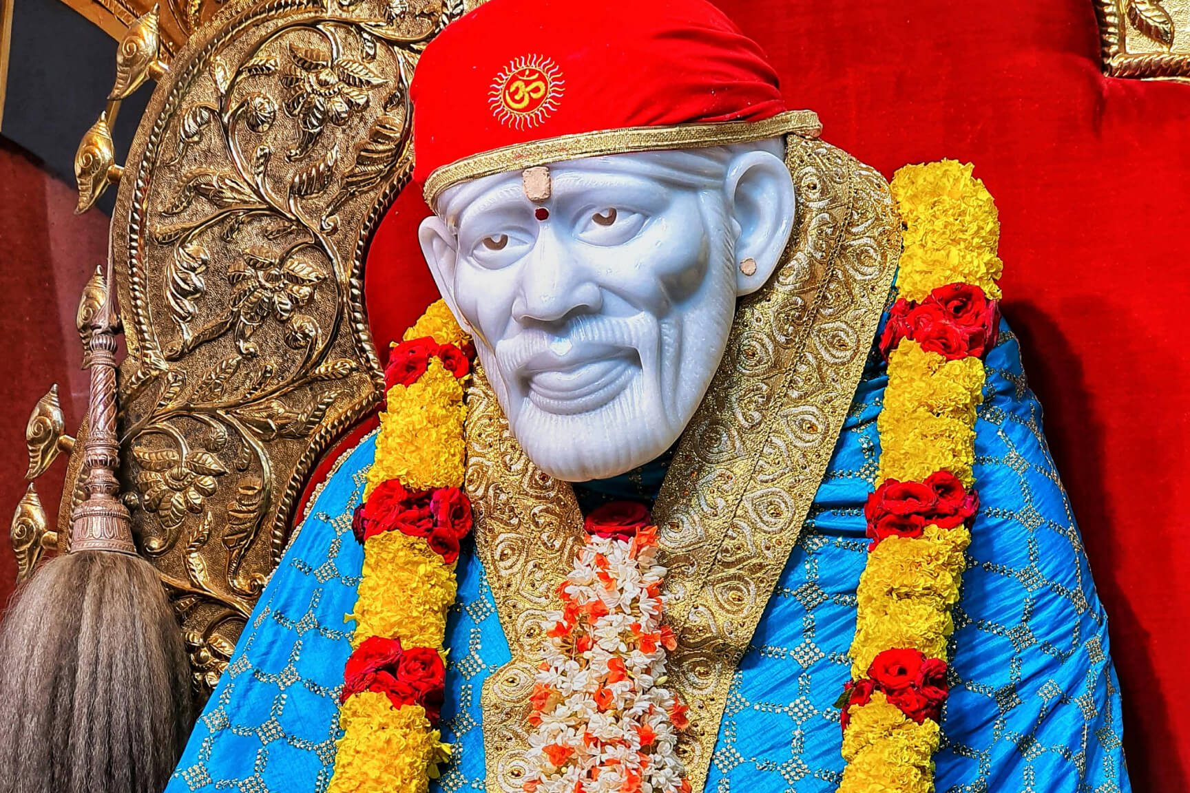 ಗುರುವಾರ ಸಾಯಿಬಾಬಾರ ಈ ಮಂತ್ರ ಪಠಿಸಿದರೆ ನಿಮ್ಮೆಲ್ಲಾ ಸಮಸ್ಯೆಗಳಿಗೆ ಸಿಗುತ್ತೆ ಪರಿಹಾರ