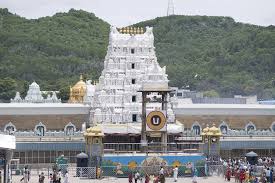 ತಿರುಪತಿ ತಿಮ್ಮಪ್ಪನ ದರ್ಶನಕ್ಕೆ ಹೋಗುವ ಭಕ್ತರೇ ದಯವಿಟ್ಟು ಗಮನಿಸಿ – ಬೇಸಿಗೆ ರಜೆ ಪ್ರಯುಕ್ತ ದರ್ಶನದ ರೂಲ್ಸ್ ಚೇಂಜ್