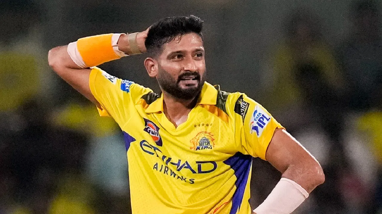 ಚೆೆನ್ನೈ ಸೂಪರ್‌ ಕಿಂಗ್ಸ್‌ಗೆ ಶಾಕ್ ಮೇಲೆ ಶಾಕ್ – ಖಲೀಲ್‌ ಅಹ್ಮದ್‌ CSKಯಿಂದ  OUT