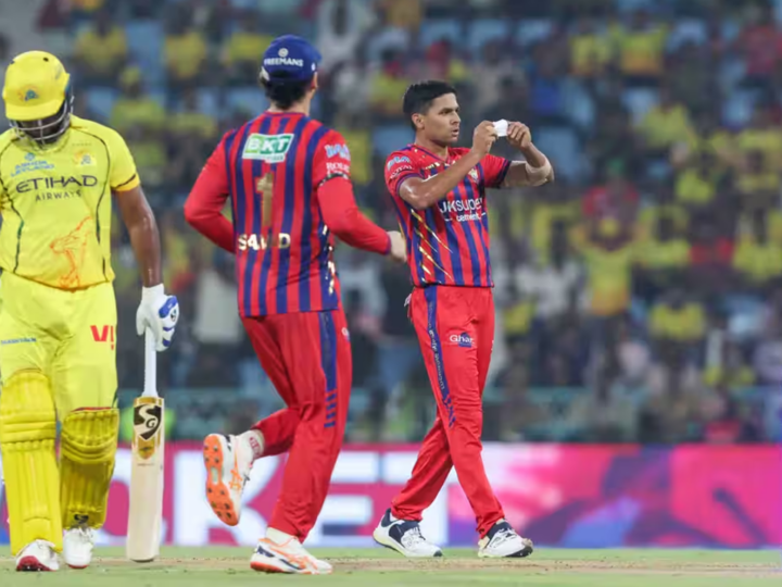 LSG ಏಟಿಗೆ ಹಾದಿ ತಪ್ಪಿದ ಚೆನ್ನೈ – ಆಕಾಶ್ ಚೀಟಿ, ಮಾರ್ಷ್ ಏಟಿಗೆ ಪಲ್ಟಿRCB ಕೈಯಲ್ಲಿ CSK ಭವಿಷ್ಯ