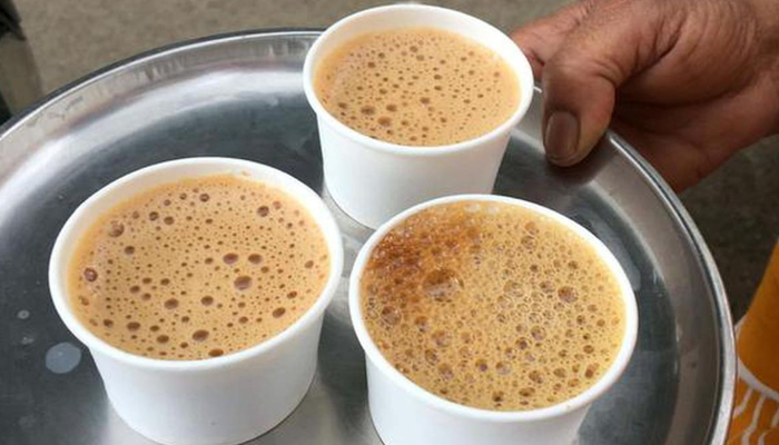 ಪ್ಲಾಸ್ಟಿಕ್‌, ಪೇಪರ್‌ ಗ್ಲಾಸ್‌ನಲ್ಲಿ ಟೀ ಕುಡಿಯುತ್ತೀರಾ? – ಎಚ್ಚರ.. ನಿಮ್ಮನ್ನ ಈ ಸಮಸ್ಯೆ ಕಾಡಬಹುದು!