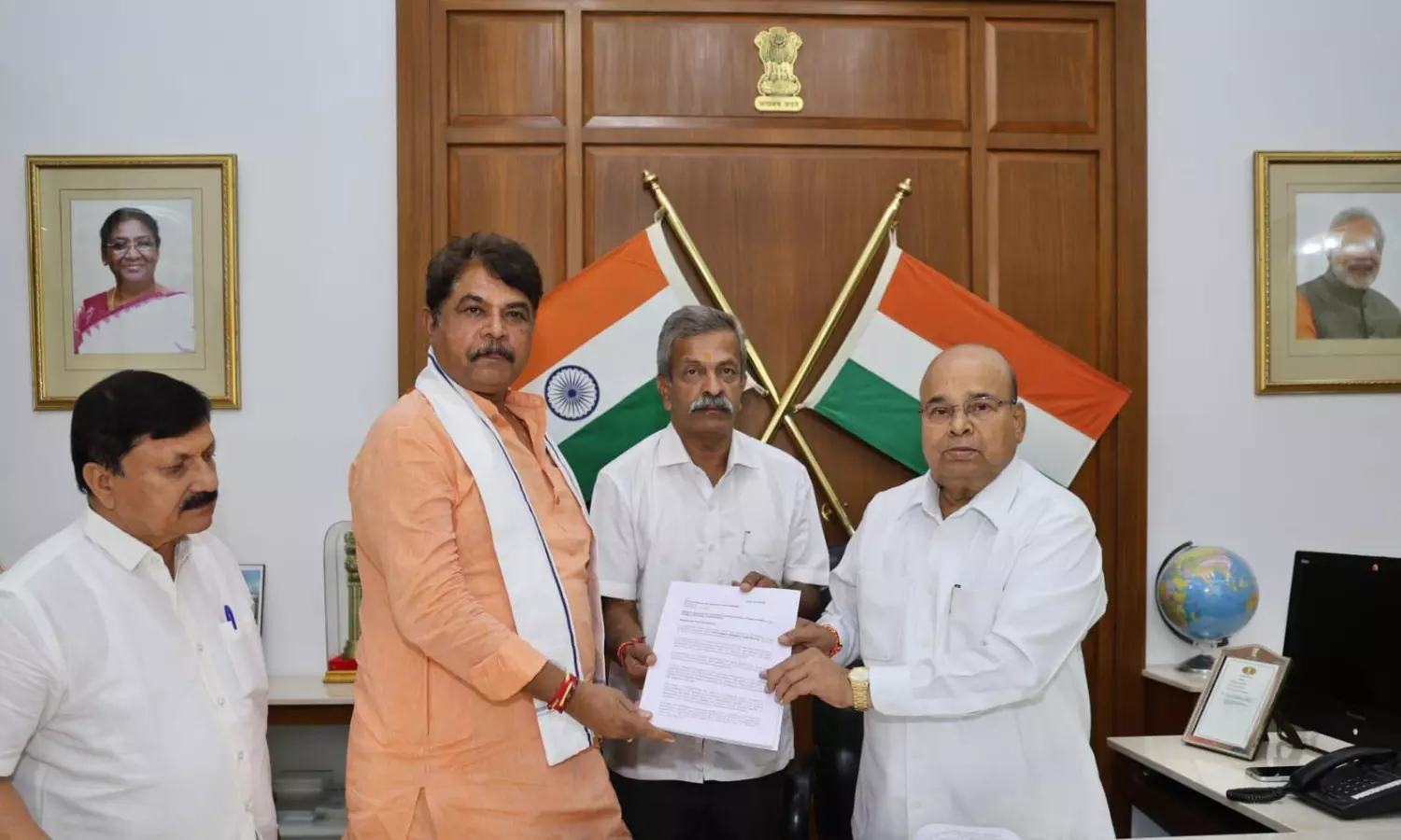 ಶೃಂಗೇರಿ ಕ್ಷೇತ್ರದಲ್ಲಿ ಅಂಚೆಮತ ವಿವಾದಕ್ಕೆ ತೆರೆ – ಬಿಜೆಪಿ ಶಾಸಕರಾಗಿ ಡಿ.ಎನ್ ಜೀವರಾಜ್ ಪ್ರಮಾಣ ವಚನ ಸ್ವೀಕಾರ