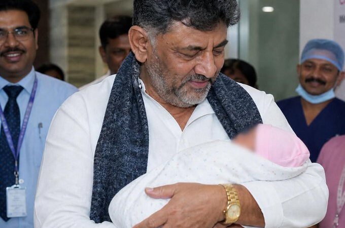 ಶಿವಕುಮಾರ್​​ ಅವರ ಪುತ್ರಿ ಐಶ್ವರ್ಯ ಹೆಗ್ಡೆಗೆ ಹೆಣ್ಣು ಮಗು – ವೈರಲ್ ಆದ  ತೇಜಸ್ವಿ ಸೂರ್ಯ ಶುಭಾಶಯದ ಟ್ವಿಟ್