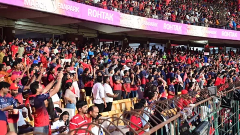 RCBಗೆ ಕಪ್.. ಫ್ಯಾನ್ಸ್ FIRE – RED ARMYಯಲ್ಲಿ ಕಳೆದೋದ GTಹೇಗಿದೆ LOYAL FANS ನಗಾರಿ?