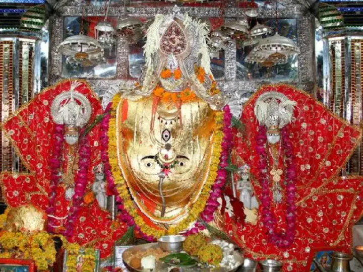 ಕುಟುಂಬದ ಜೊತೆ ನೆಲೆಸಿದ್ದಾನೆ ತ್ರಿನೇತ್ರ ಗಣಪ  – ರಾಜಸ್ಥಾನದ ಕೋಟೆ ವಿನಾಯಕನ ವಿಶೇಷತೆಯೇನು ಗೊತ್ತಾ?