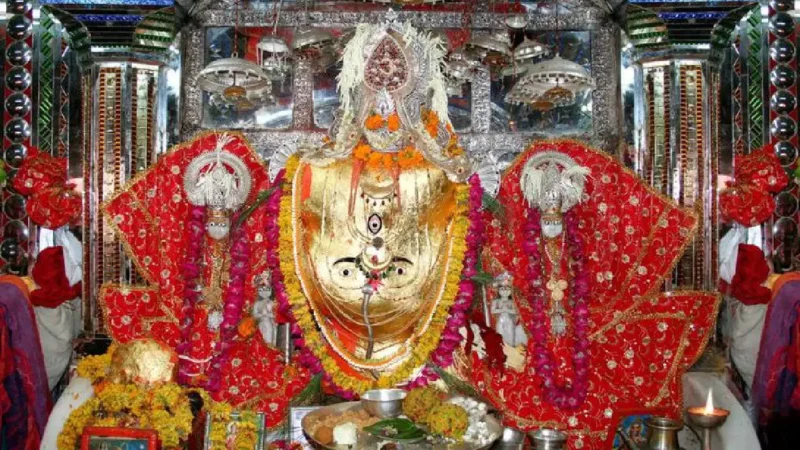 ಕುಟುಂಬದ ಜೊತೆ ನೆಲೆಸಿದ್ದಾನೆ ತ್ರಿನೇತ್ರ ಗಣಪ – ರಾಜಸ್ಥಾನದ ಕೋಟೆ ವಿನಾಯಕನ ವಿಶೇಷತೆಯೇನು ಗೊತ್ತಾ?