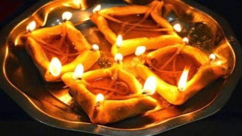 ಹನುಮಂತನಿಗೆ ಗೋಧಿ ಹಿಟ್ಟಿನ ದೀಪ ಹಚ್ಚುವುದರಿಂದ ಏನೆಲ್ಲಾ ಲಾಭ ಗೊತ್ತಾ?