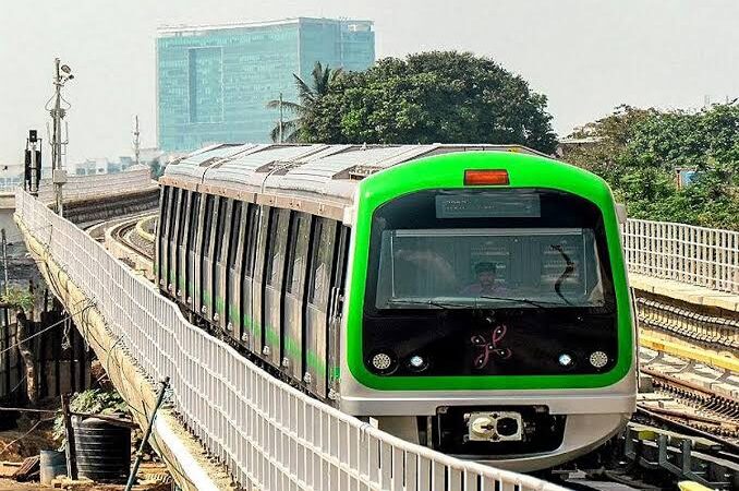 ವಿದ್ಯುತ್ ಪೂರೈಕೆಯಲ್ಲಿ ತಾಂತ್ರಿಕ ದೋಷ- ಯಶವಂತಪುರ TO ಮಾದಾವರ ನಡುವಿನ 10 ಸ್ಟೇಷನ್ಗಳಲ್ಲಿ ಮೆಟ್ರೋ ಸೇವೆ ಸ್ಥಗಿತ
