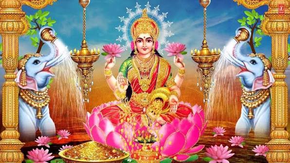 ಹಳೇ ಬಟ್ಟೆ, ಒಡೆದ ಪಾತ್ರೆ ಸೇರಿ 5 ಈ ವಸ್ತುಗಳನ್ನ ಶುಕ್ರವಾರ ಮನೆಯಿಂದ ಹೊರ ಹಾಕಿ