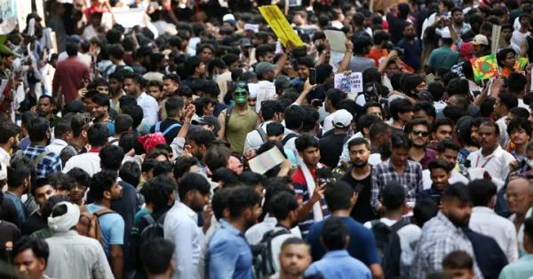 NEET ಕಿಚ್ಚಿಗೆ ಕ್ರಿಕೆಟರ್ಸ್ ಸಪೋರ್ಟ್ – ವಿದ್ಯಾರ್ಥಿಗಳ ಬೆನ್ನಿಗೆ ನಿಂತ್ರಾ ಕೊಹ್ಲಿ?
