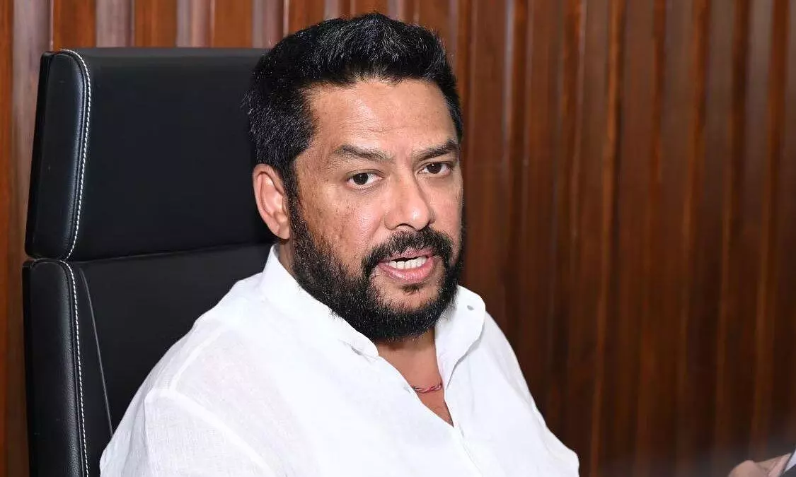 ಸಚಿವ ಸ್ಥಾನಕ್ಕೆ ರಾಜೀನಾಮೆ ಕೊಟ್ಟ ನಾಗೇಂದ್ರ – ಸಿಎಂಗೆ ರಾಜೀನಾಮೆ ಸಲ್ಲಿಸಿದ ಬಿ ನಾಗೇಂದ್ರ