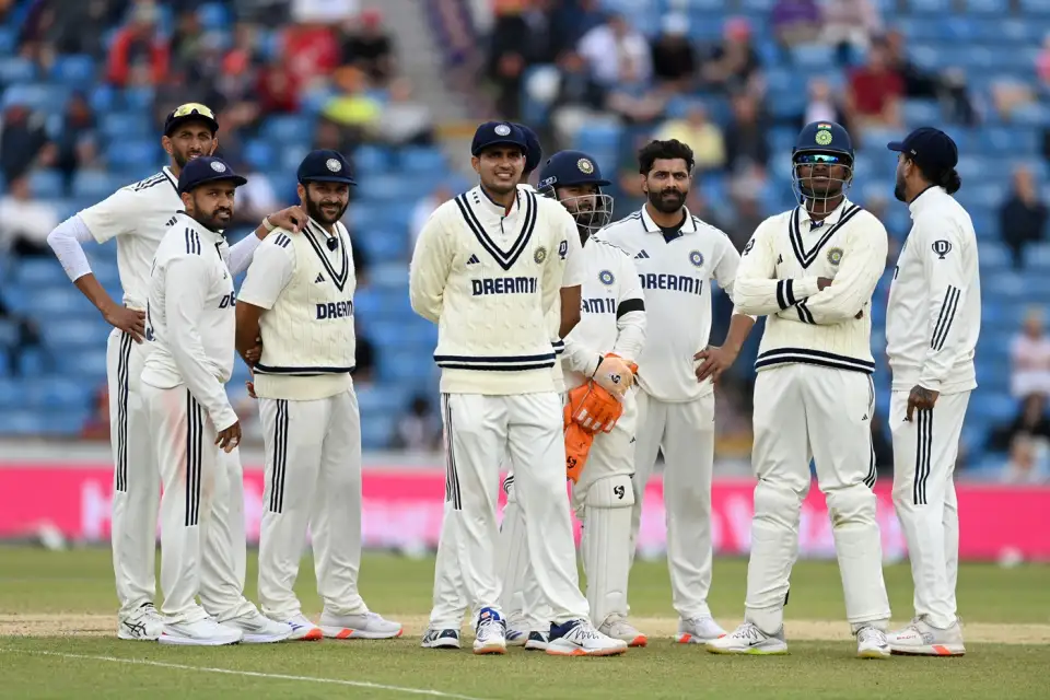 ಲಂಕೆಯಲ್ಲಿ ಬ್ಯಾಟಿಂಗ್ ಚೆಲ್ಲಾಟಕ್ಕೆ ಬ್ರೇಕ್ – ಸರಣಿ ಗೆದ್ರೆ ಟೀಂ ಇಂಡಿಯಾಗೆ ಬಂಪರ್ಸೋಲಿನ ಸುಳಿ ಬಿಡಿಸ್ತಾರಾ ಗಿಲ್?