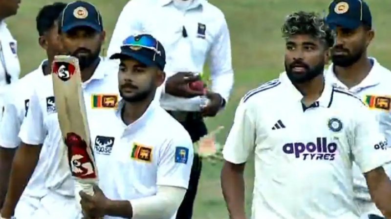 ಇದರಲ್ಲಿ ಏನೋ ಮ್ಯಾಜಿಕ್ ಇದೆ – ಭಾರತಕ್ಕೆ ಗೆಲುವು ತಂದುಕೊಟ್ಟ ಸಿರಾಜ್ ಬ್ಯಾಟ್ ಚೆಕ್