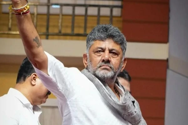 ಸರ್ಕಾರದ ಸೈಟ್ ಪಡೆದು ಮನೆ ಕಟ್ಟದವರಿಗೆ ಡಿಕೆಶಿ ಶಾಕ್ – ನಿವೇಶನ ವಶ, ನಿಮ್ಮ ಹಣ ಬಡ್ಡಿ ಸಮೇತ ವಾಪಸ್
