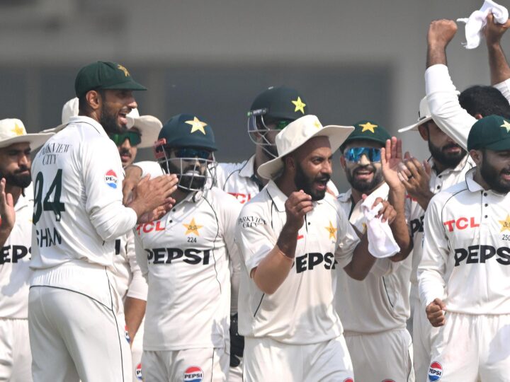 PAK ಟೀಮ್ ಆಪರೇಷನ್ – ಪ್ಲೇಯರ್ಸ್, ಕೋಚ್ ಗೆ ಗೇಟ್ ಪಾಸ್