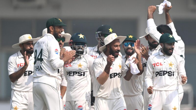 PAK ಟೀಮ್ ಆಪರೇಷನ್ – ಪ್ಲೇಯರ್ಸ್, ಕೋಚ್ ಗೆ ಗೇಟ್ ಪಾಸ್ತಲೆ ಇಲ್ಲದ್ದು ತಂಡಕ್ಕೋ.. PCBಗೋ?