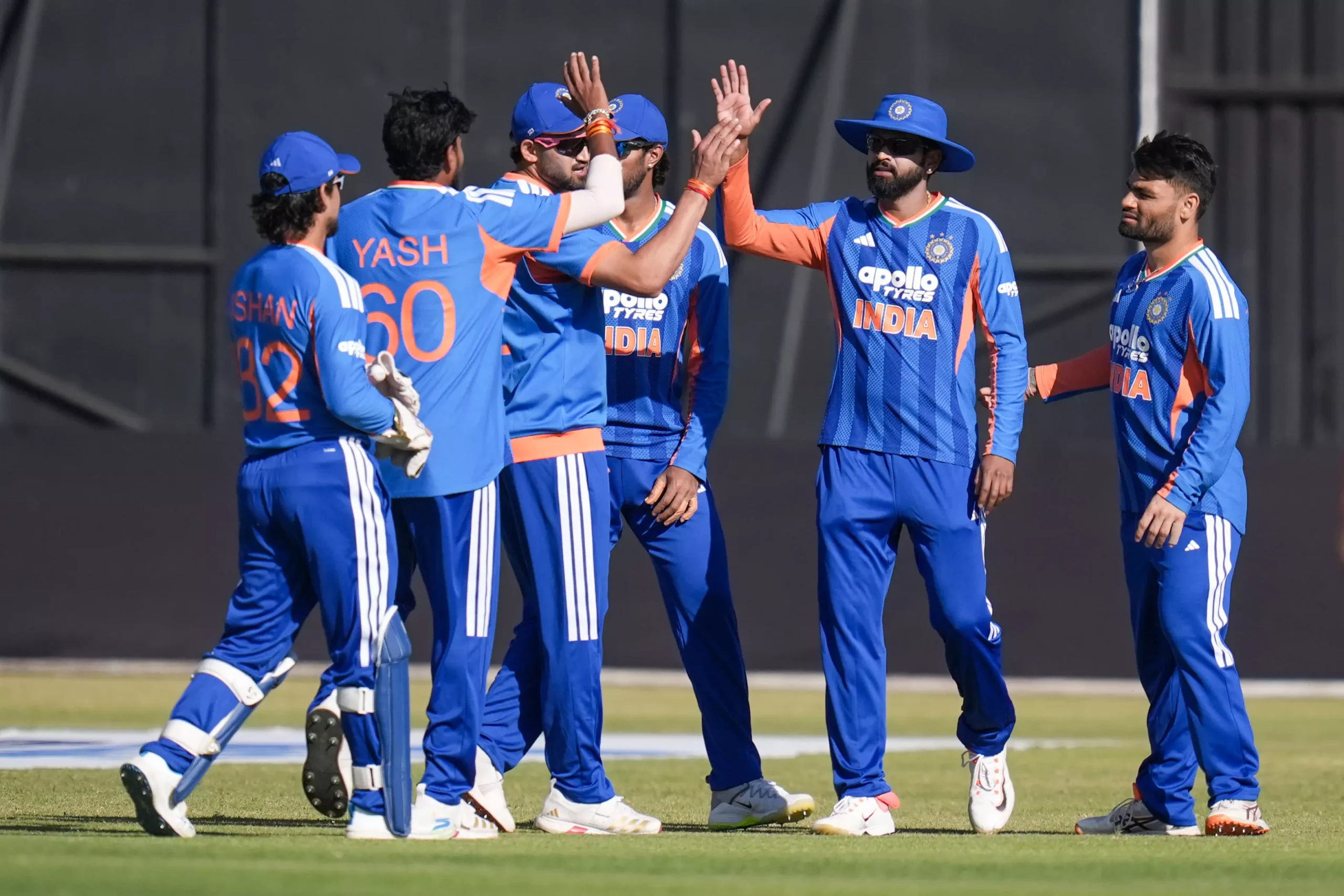 ಟೀಂ ಇಂಡಿಯಾ 11 Vs ವರ್ಲ್ಡ್ XI – ಬಲಿಷ್ಠರು Vs ಶ್ರೇಷ್ಠರ ಕಾಳಗ ಹೇಗಿರುತ್ತೆ?ODI & T20I ಫೈಟ್ ನಲ್ಲಿ ಯಾರೆಲ್ಲಾ?