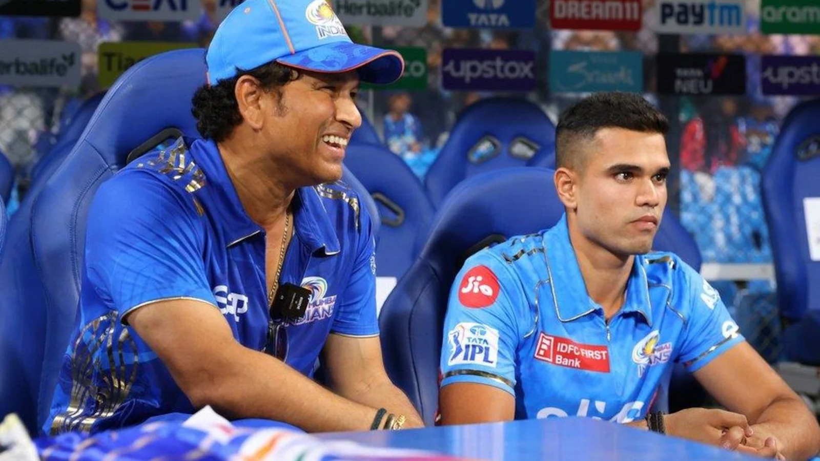 ಸಚಿನ್ ಸಾಧನೆಯೇ ಅರ್ಜುನ್ ಗೆ ಅಡ್ಡಿ  – ALL-ROUNDER ಆಗಿದ್ದೇ ತಪ್ಪಾ?ವೀರೂ, ದ್ರಾವಿಡ್ ಪುತ್ರರ ಧಮಾಕಾ!